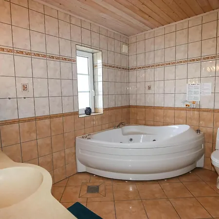 Cozy Renovated Near Sea And Sj133 Harboør