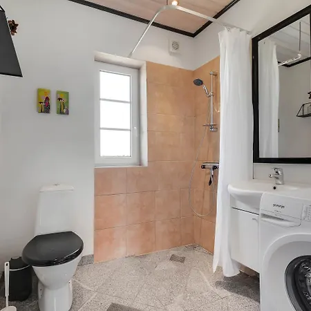 Cozy Renovated Near Sea And Sj133 Harboør